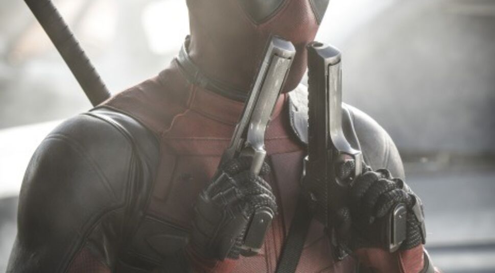 Kann es sein, dass du die Drehbücher zu den Deadpool-Filmen geschrieben hast? Nicht mal Ryan Reynolds hätte mehr Punkte gehabt. Dafür gibt's ein knackiges High Five!