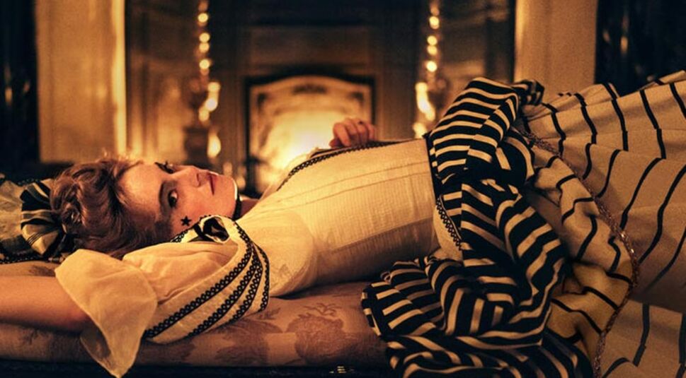 Ein Outfit muss her - aber schnell! Dein Motto für die Nacht lautet: