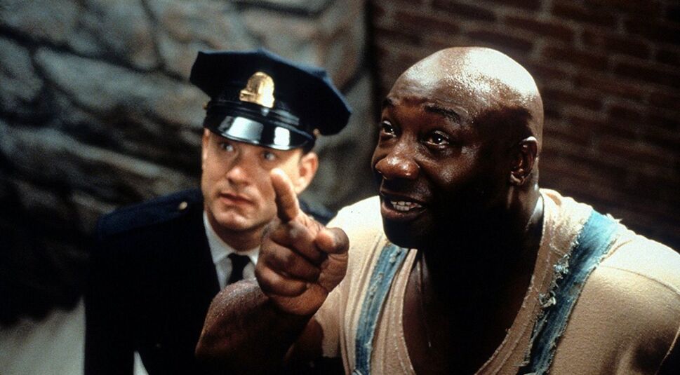 Schau dich um! Was siehst du? Vermutlich nichts, oder? Das könnte daran liegen, dass du tief in einem Berg von Stephen King-Romanen vergraben bist. Anders lässt sich nicht erklären, dass du anscheinend jede Geschichte des Horror-Meisters im Kopf hast. Da schlottern selbst Pennywise und dem Mann in Schwarz ehrfürchtig die Knie.