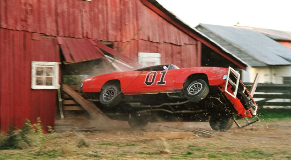 Irgendwie bist du angekommen, aber diese Kurve hast du noch nicht ganz sauber genommen. Du bist zwar ein absoluter Adrenalin-Junkie und verschlingst Filme mit coolen Autos am laufenden Band, doch so ganz im Kopf behalten kannst du sie nicht. Aber wie auch, bei der Menge an Karossen, die bei dir ständig über den Bildschirm fliegen? Vielleicht solltest du dir den einen oder anderen Klassiker mal wieder anschauen, dann schließt du beim nächsten Mal sicher besser ab. Verliere nur nicht den Mut und denk dran: Dominic Toretto hat auch nicht aufgegeben, egal wie oft er seinen Dodge Charger zerlegt hat.