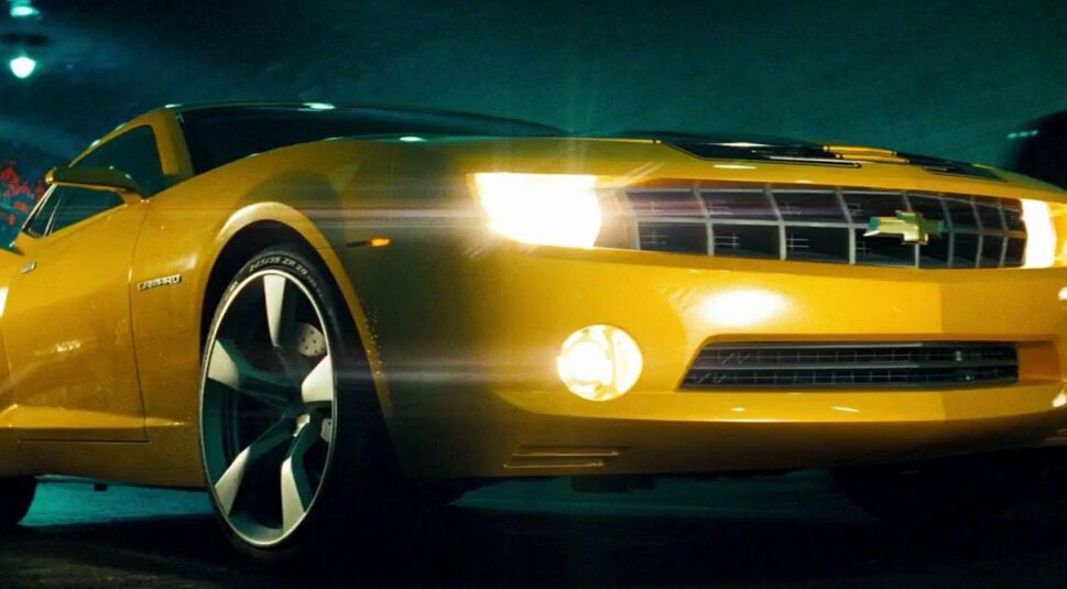 In welchem Blockbuster spielt dieser gelbe Flitzer eine zentrale Rolle?