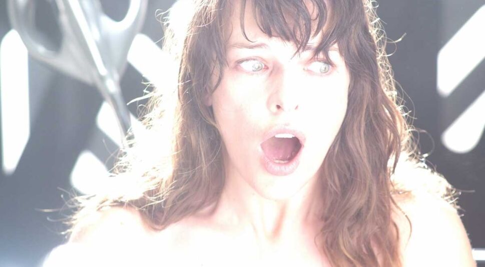 Aliens, Zeitreisende oder Telepathie: Woran glaubst du?