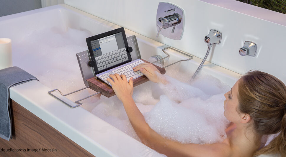 Mocasin mit Model I-bla1