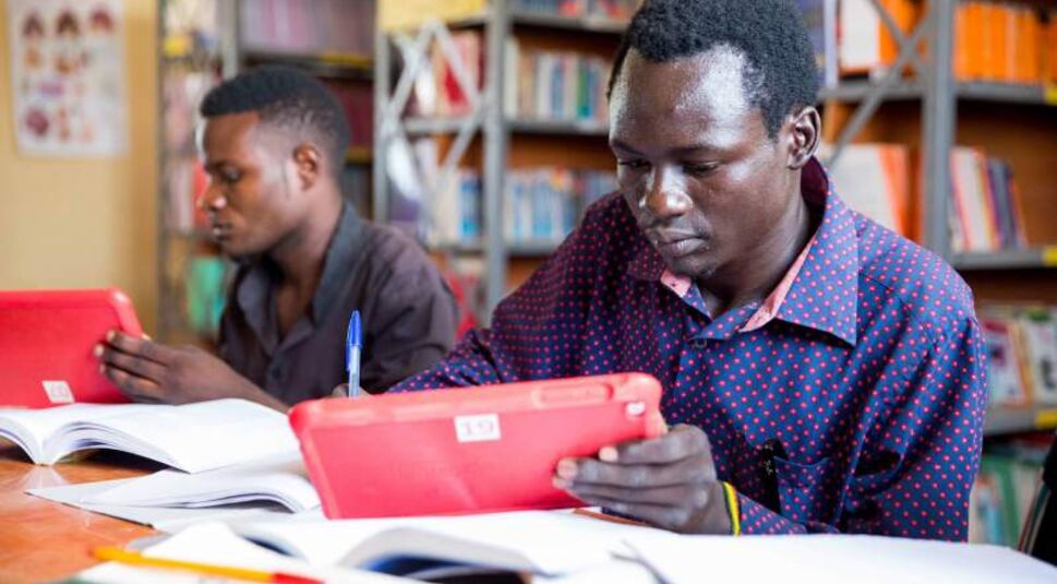 Vodafone Instant School Featured