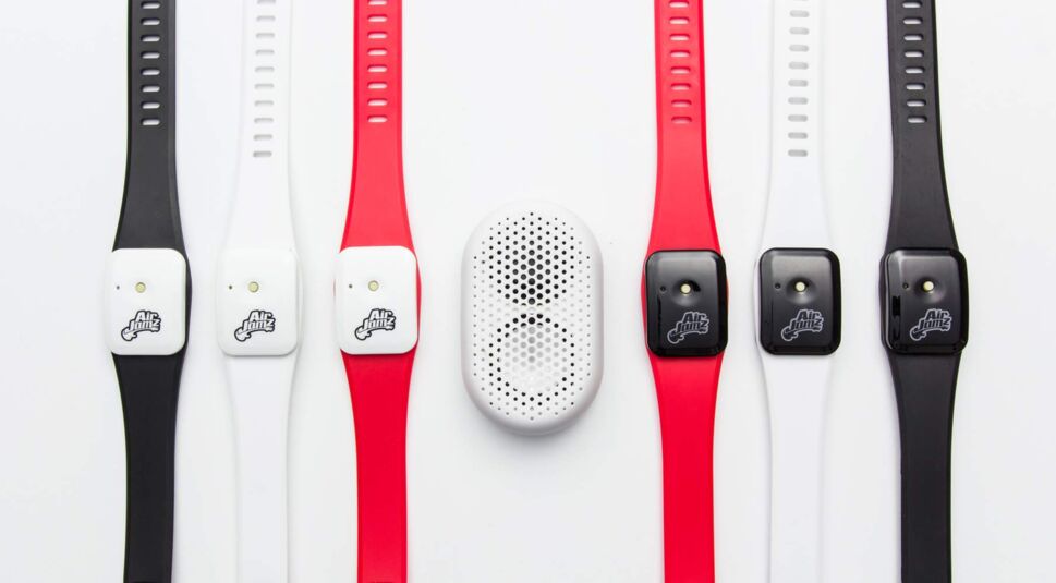 6AJ_Flat_MiniJamz_Back_OnWhite-edited