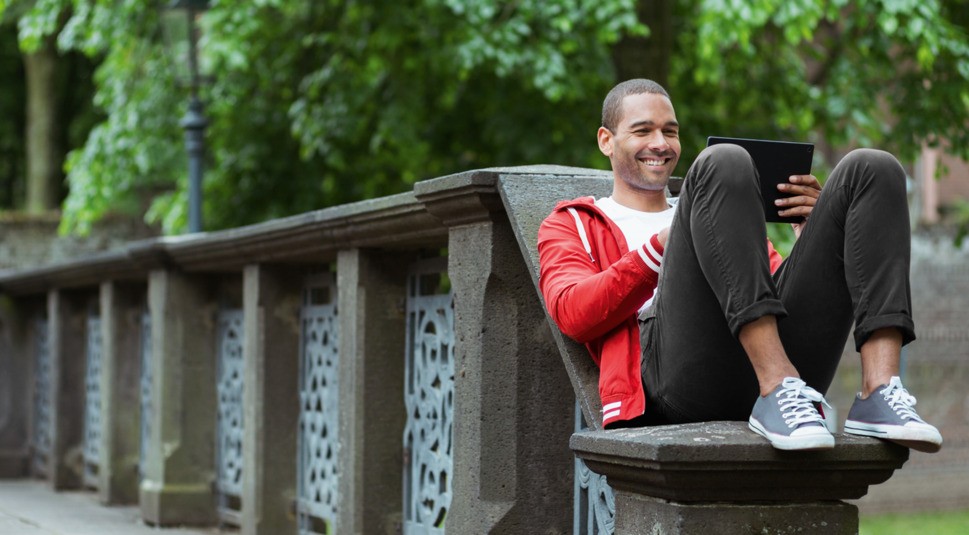 neoseen-2015-05-21-vodafone-j9-2695-1-ort-proof-edited