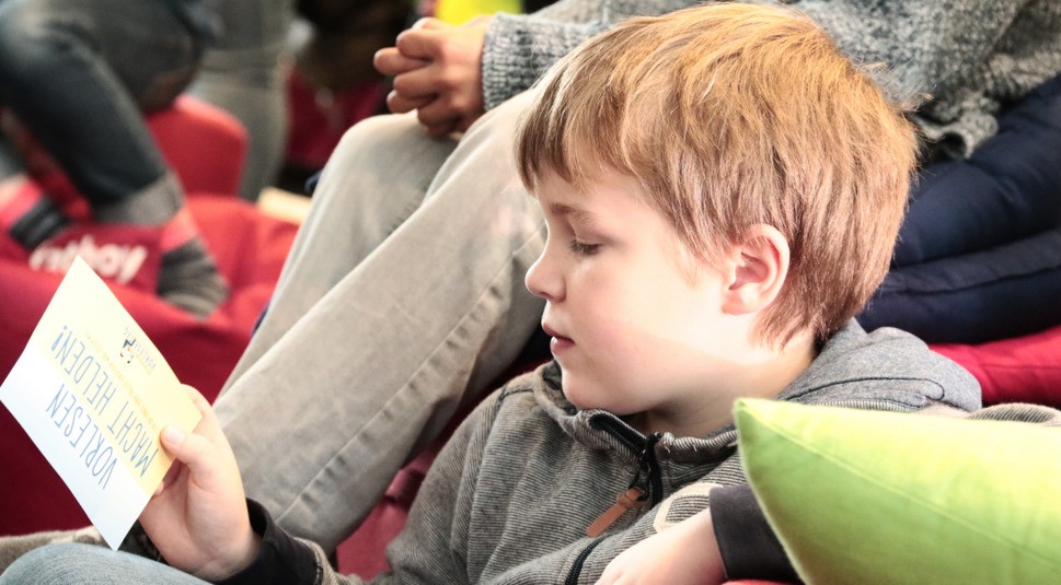 18112016-4kmn1635-edited