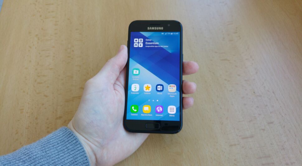 Samsung Galaxy A3 (2017)