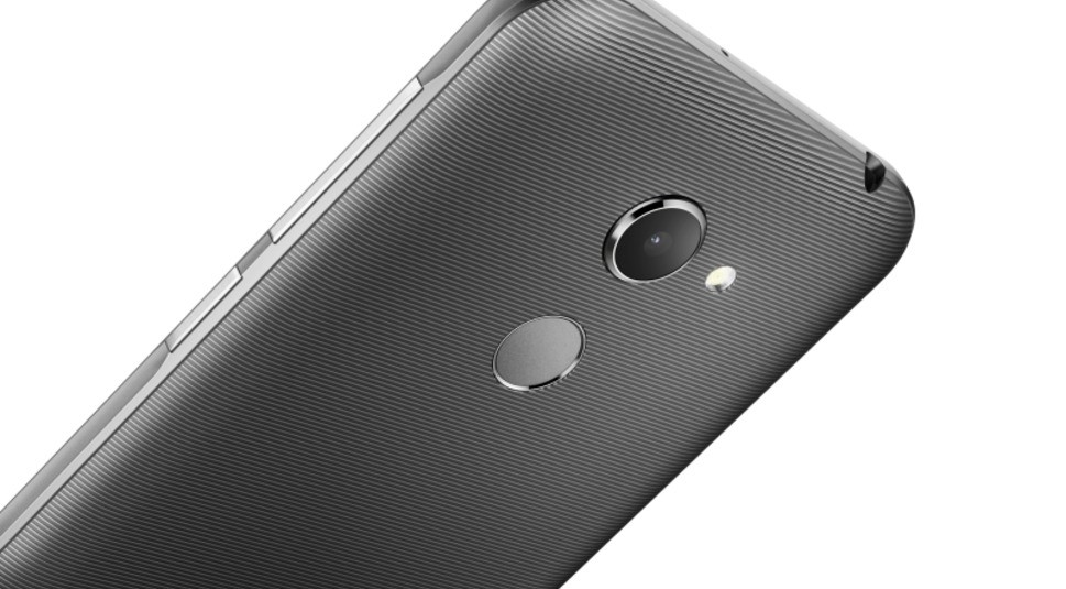 Vodafone Smart N8 Featured