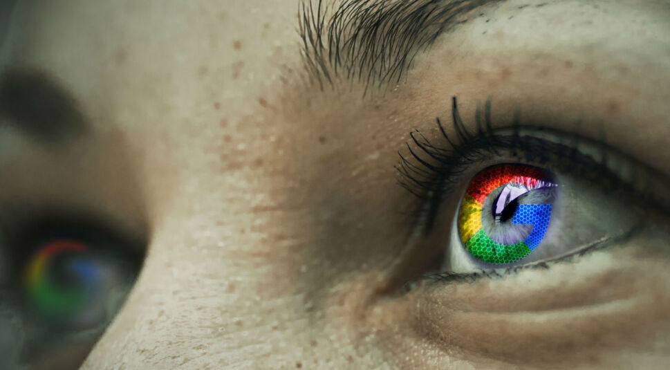 Google-Logo im Auge.