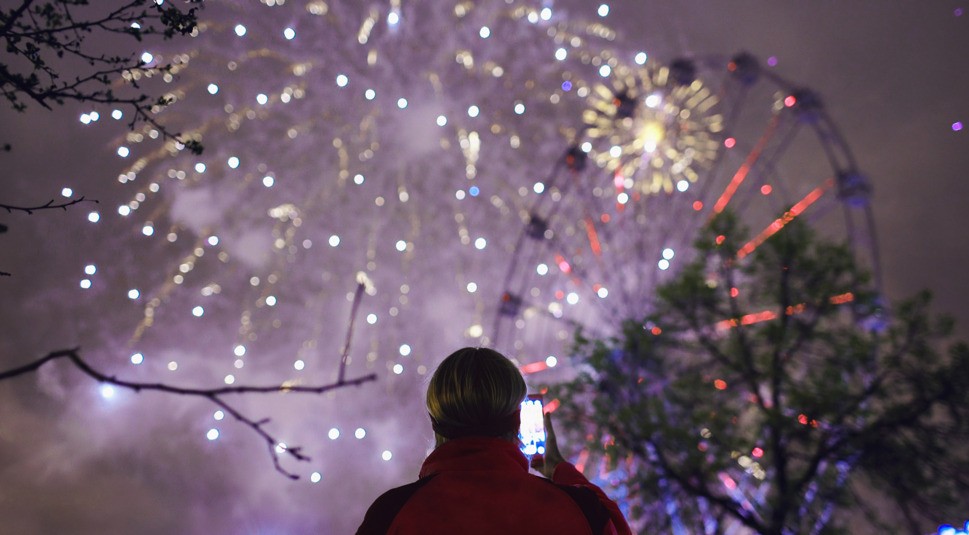 Silvester_2018_Selfie_Foto_Smartphone_Tipps_Apps_featured_Vodafone