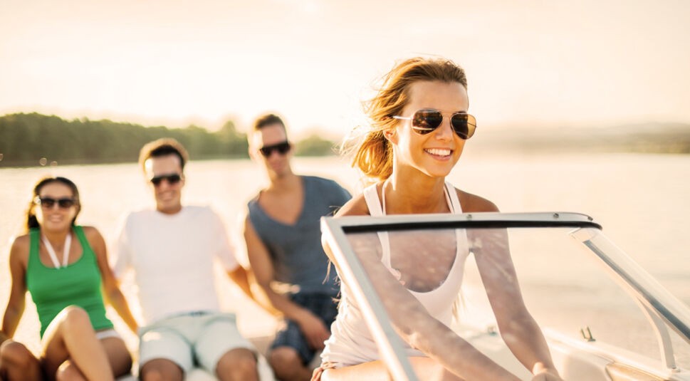  Was gibt es Schöneres, als bei gutem Wetter mit dem Boot unterwegs zu sein? Navigation spielt dabei eine wichtige Rolle.