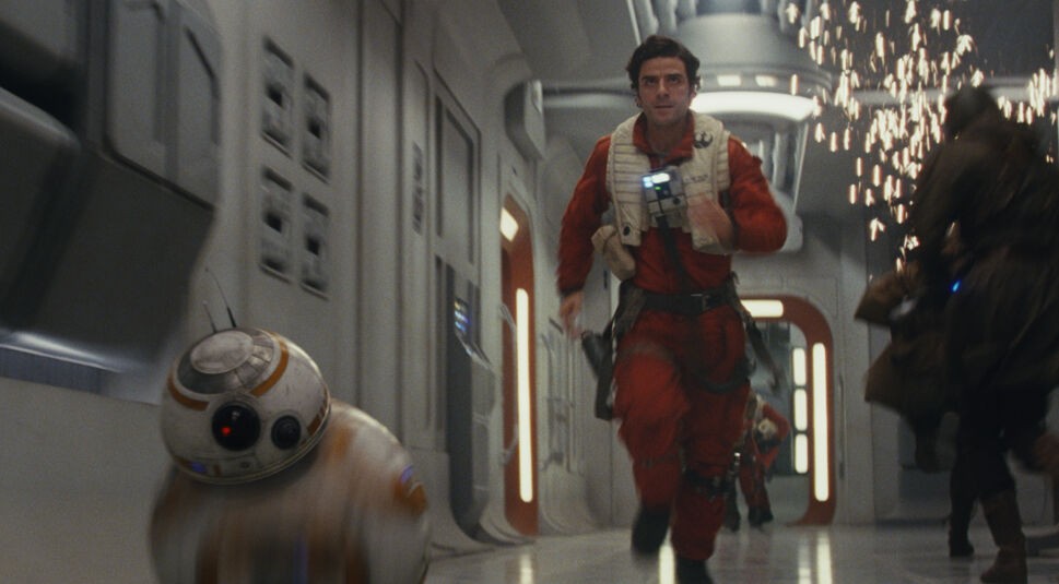  Star Wars: The Last Jedi..L to R: BB-8 and Poe Dameron. ©2017 Lucasfilm Ltd. All Rights Reserved.