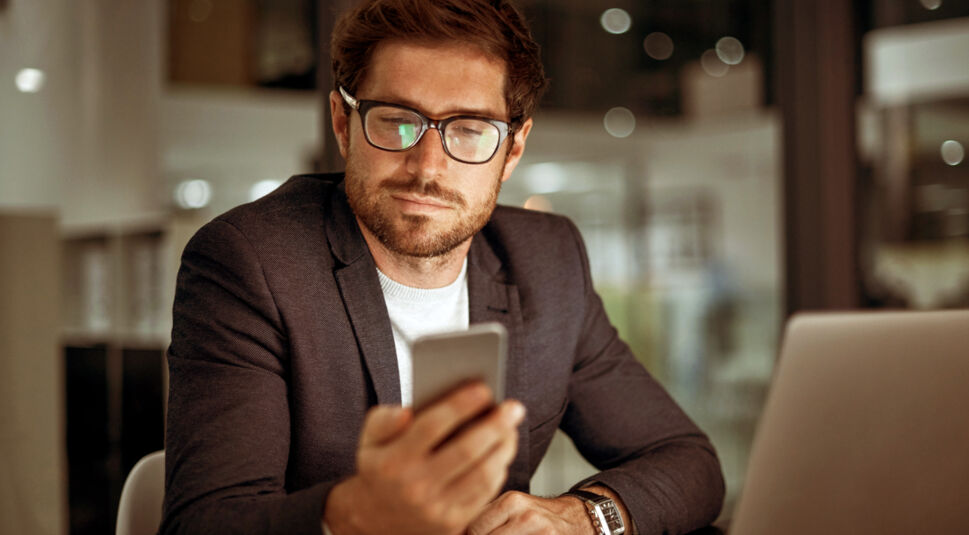 Mit einer iPhone-Mail-App arbeiten