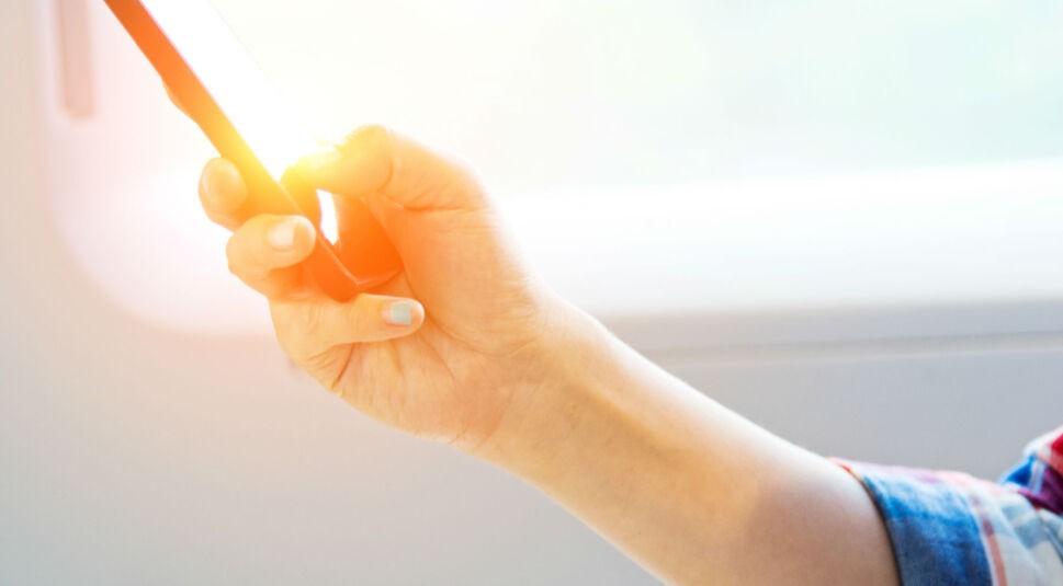 Anruf via FaceTime auf dem Smartphone annehmen.