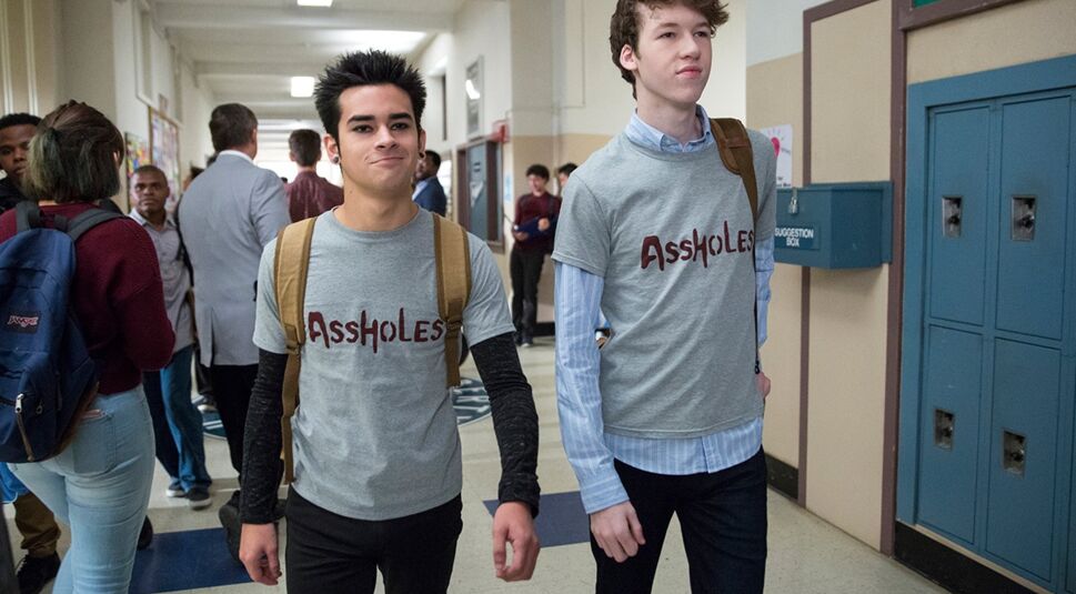  Amoklauf, die Zweite? Tote Mädchen lügen nicht konnte über die Buchvorlage hinaus in der zweiten Staffel nicht überzeugen | © Beth Dubber/Netflix