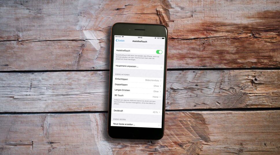 Die Funktion „AssistiveTouch” unter iOS 12 am iPhone 8 Plus.