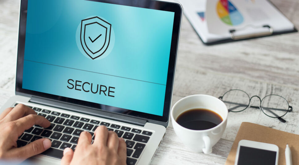 Die Sicherheit des Accounts am Laptop erhöhen.