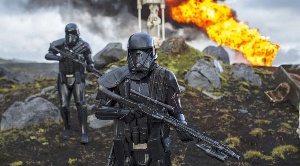  Die Death Trooper waren bereits in Roge One: A Star Wars Story zu sehen. | © Walt Disney Studios Motion Pictures