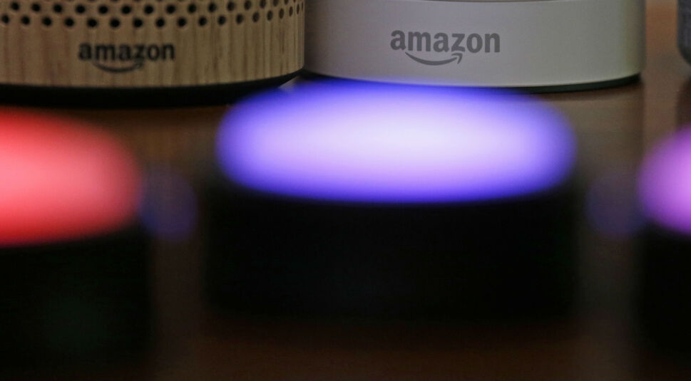 Mehrere Amazon Echo Buttons.