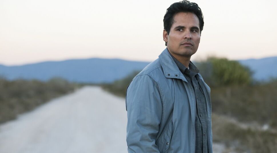 Narcos: Mexico Michael Pena | © Carlos Somonte/Netflix