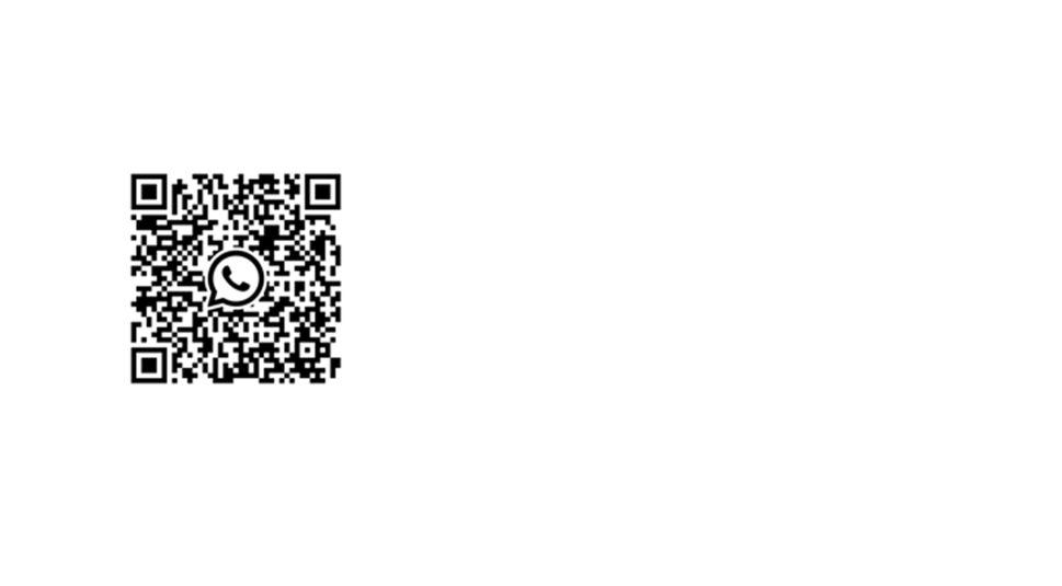 Auf dem Bild zu Vodafone WhatsApp ist ein schwarz-weißer QR-Code auf hellem Hintergrund zu sehen. In der Mitte des Codes befindet sich das WhatsApp-Logo mit Sprechblase und Telefonhörer. Die Darstellung wirkt schlicht, funktional und auf direkte digitale Kontaktaufnahme ausgelegt, etwa zum schnellen Scannen mit dem Smartphone.