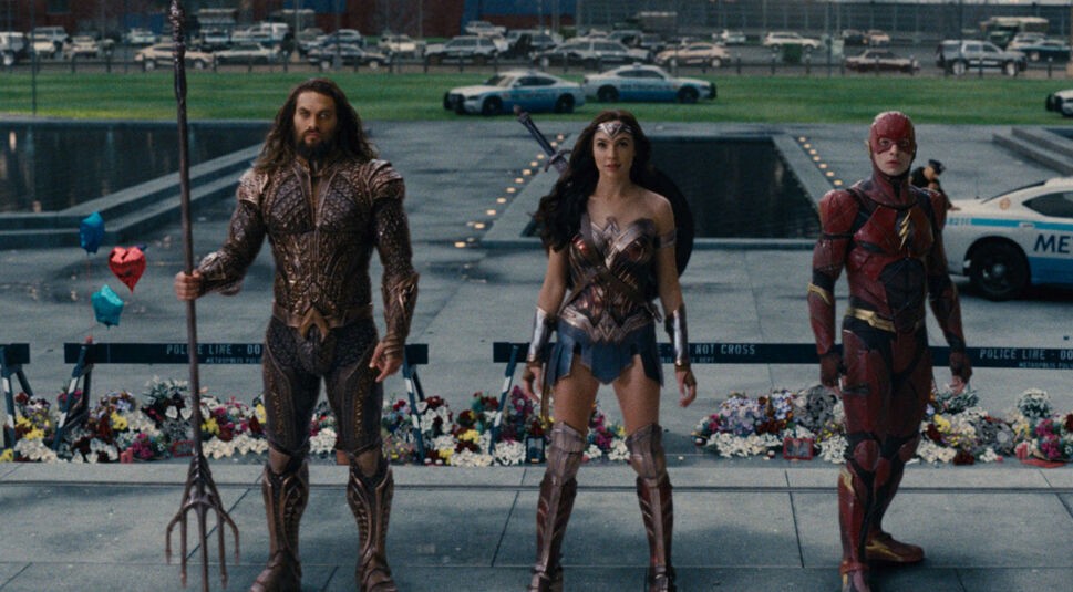 Jason Momoa, Ezra Miller und Gal Gadot in Justice League