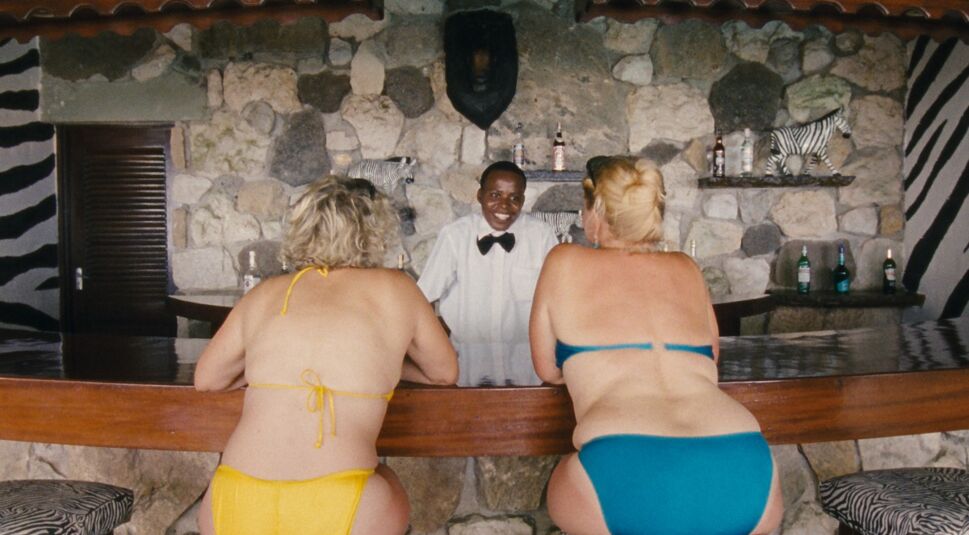 In Paradies:Liebe begleiten wir Sextouristinnen nach Kenia