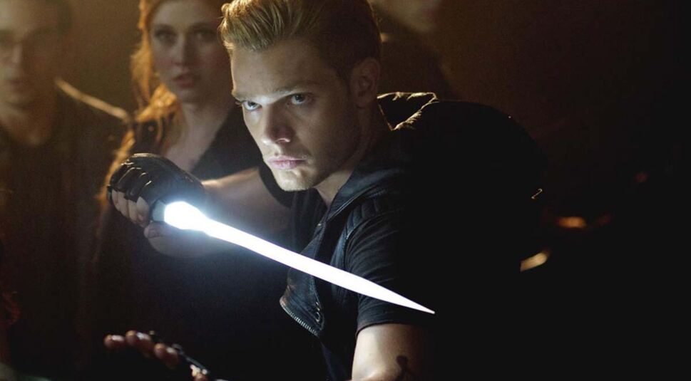 Dominic Sherwood in Shadowhunters