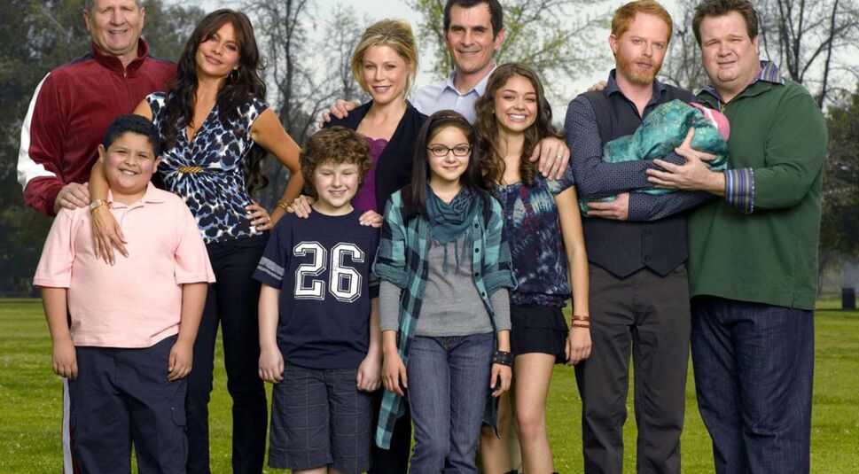 Julie Bowen, Ed O’Neill, Sofía Vergara, Ty Burrell, Sarah Hyland, Ariel Winter und Nolan Gould in Modern Family