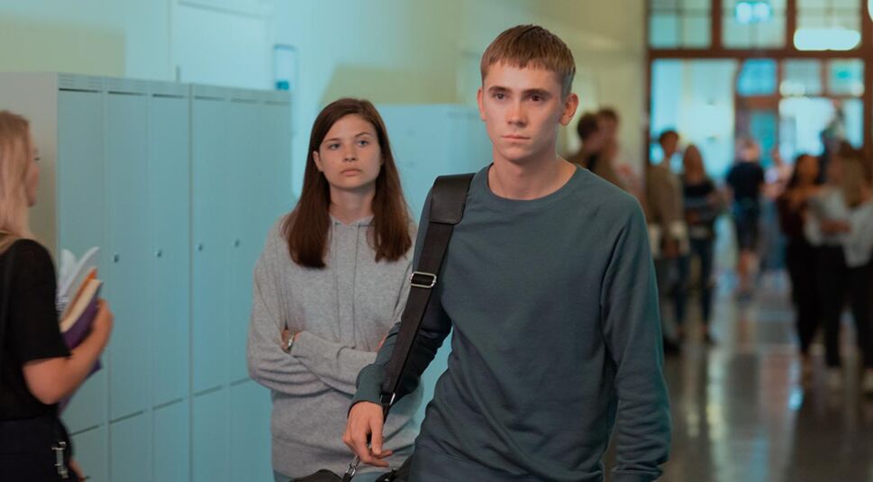 Hanna Ardéhn und Felix Sandmann in Quicksand