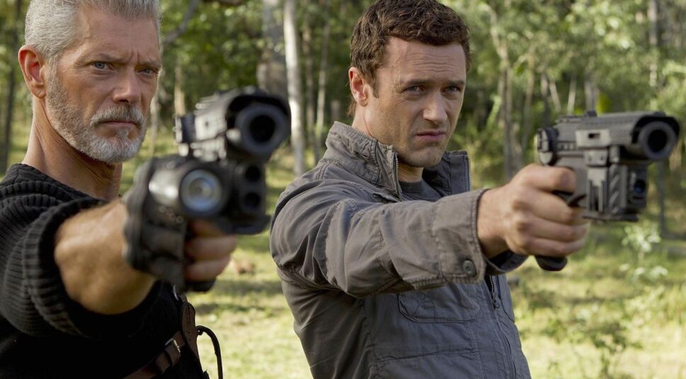 Stephen Lang und Jason O'Mara in Terra Nova | © 20th Century Fox Television