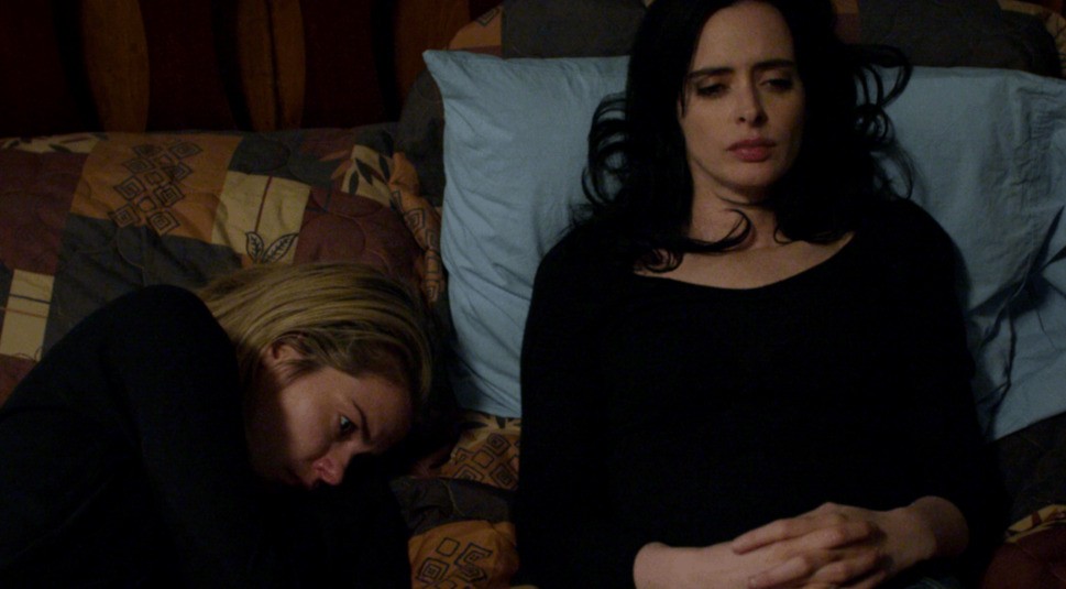 Krysten Ritter und Rachel Taylor in Jessica Jones