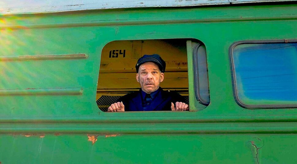 Denis Lavant in Vom Lokführer, der die Liebe suchte...