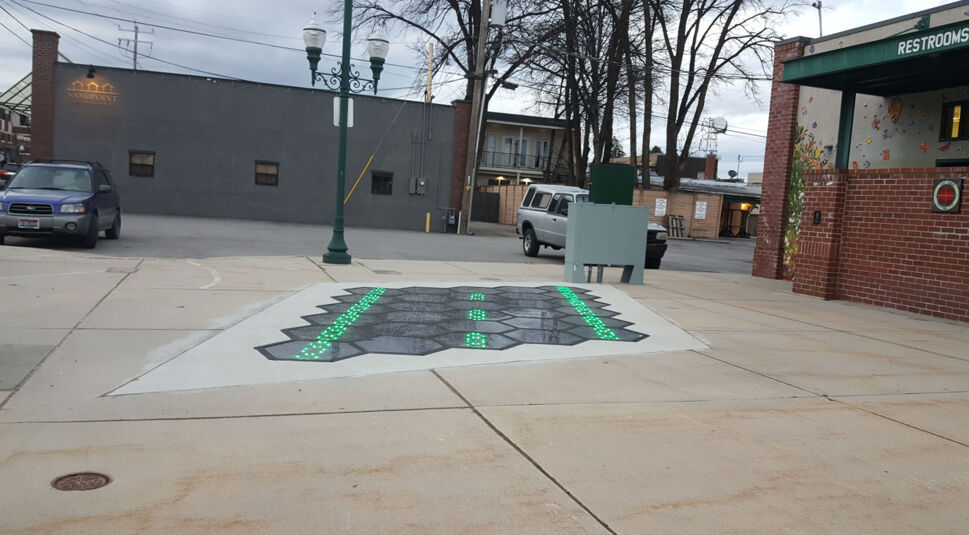 solarroadways-led-solarzellen-auf-der-straße