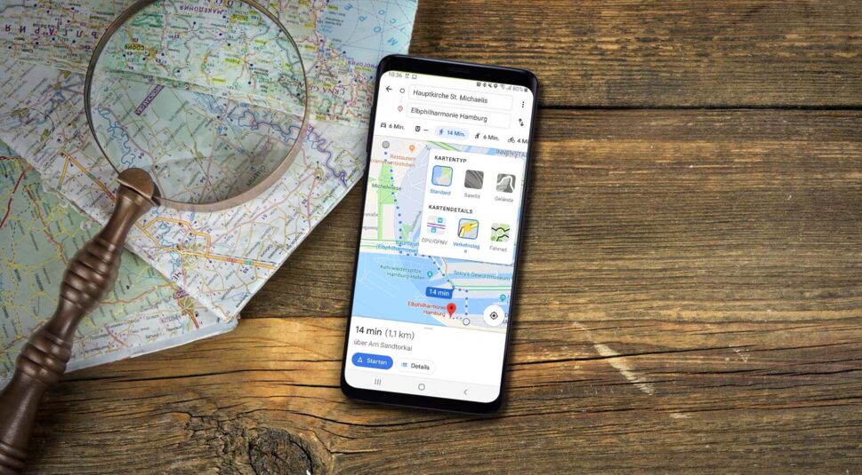 In Google Maps am Smartphone weitere Kartendetails auswählen.