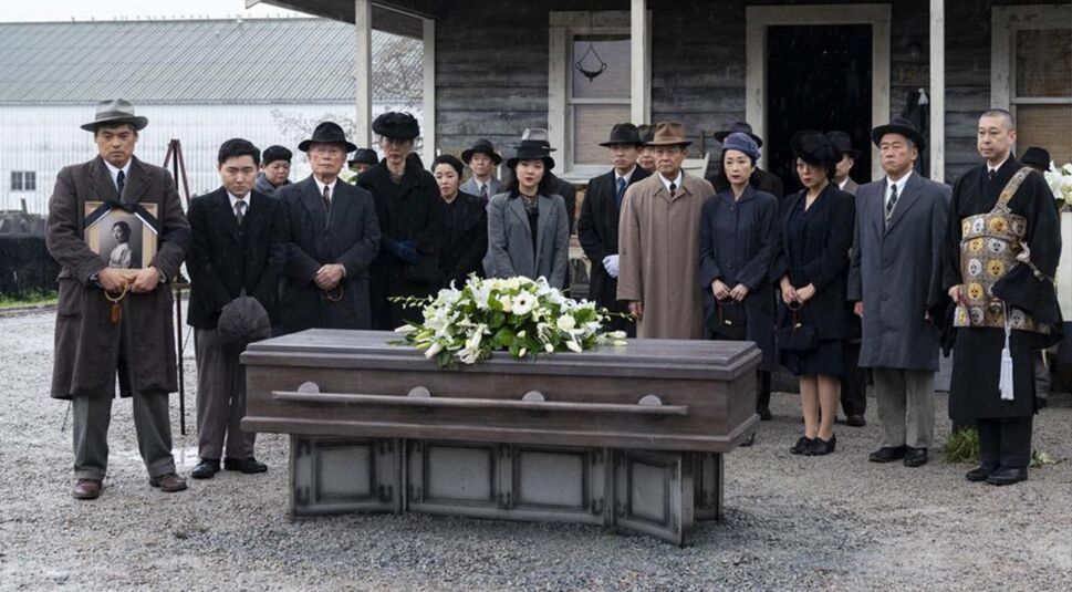 Der Cast von The Terror: Infamy/ Staffel 2.