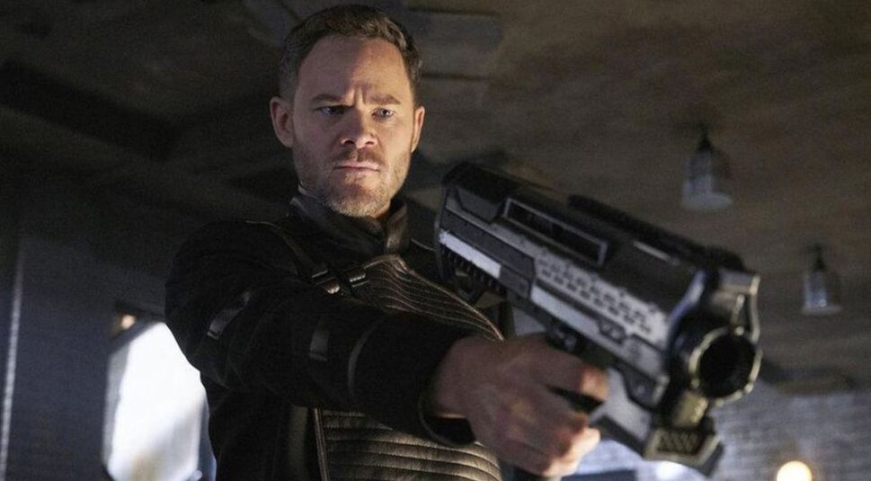 Aaron Ashmore in Killjoys Staffel 4