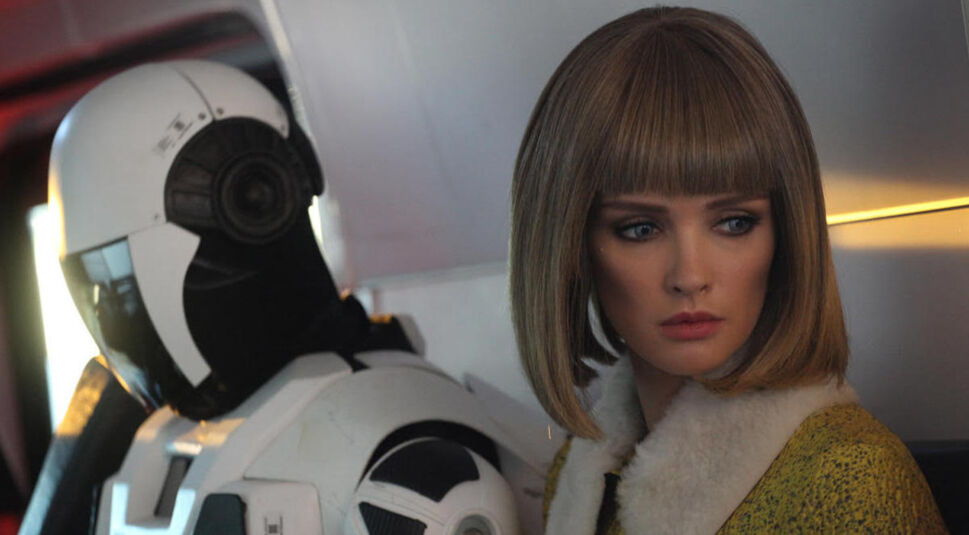 Paulina Andreeva als Arisa in Better than us bei Netflix