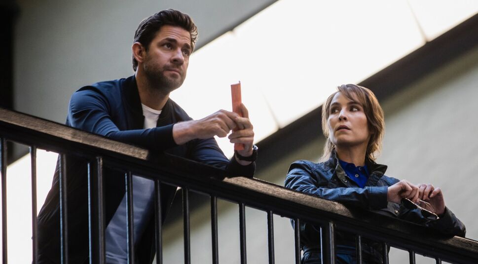 John Krasinski und Noomi Rapace in Jack Ryan