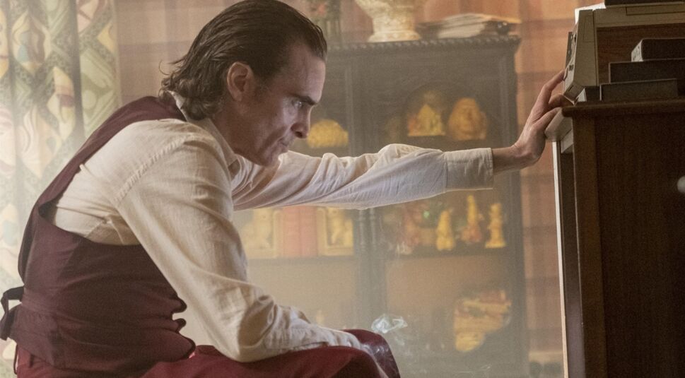 Joaquin Phoenix in Joker