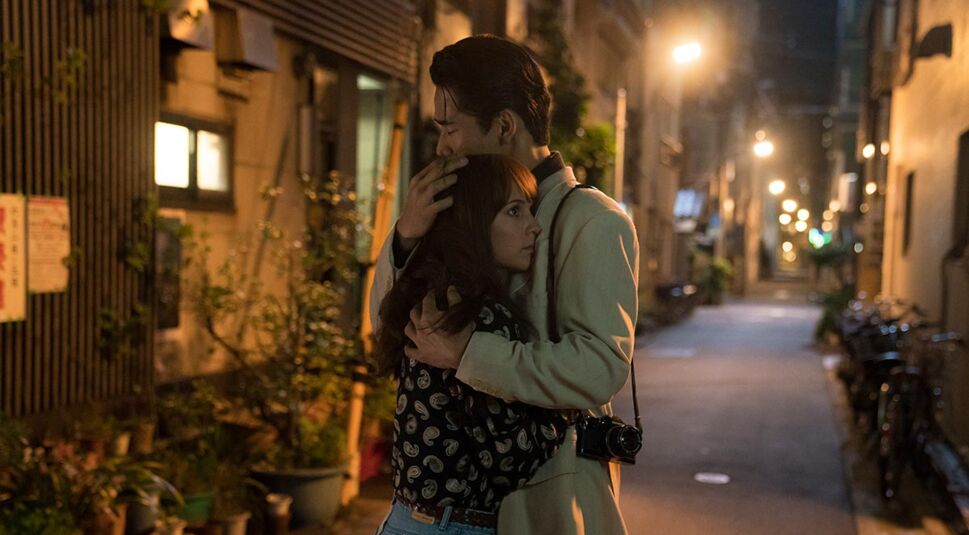 Wo die Erde bebt, Naoki Kobayashi, Alicia Vikander