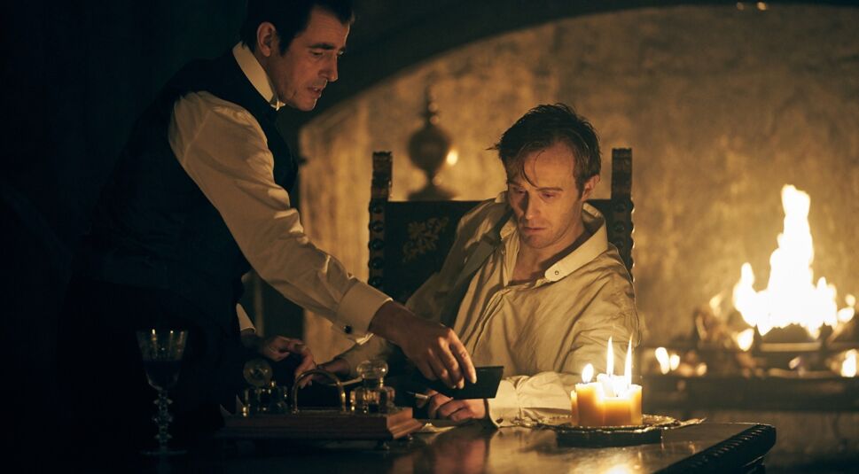 Dracula Claes Bang John Heffernan Netflix