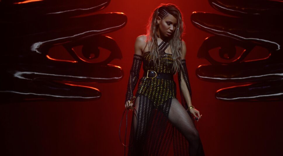 Jurnee Smollett-Bell in Birds of Prey