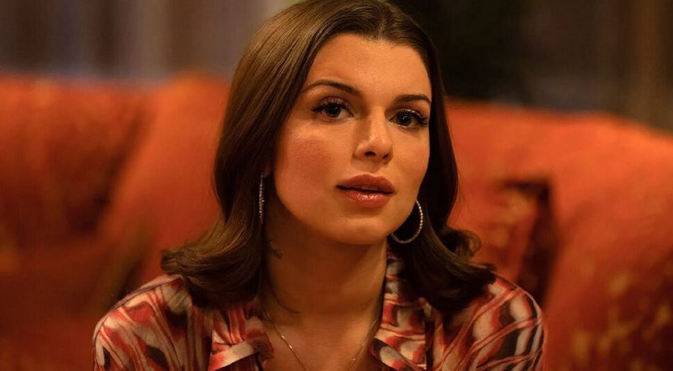 Julia Fox in Der schwarze Diamant