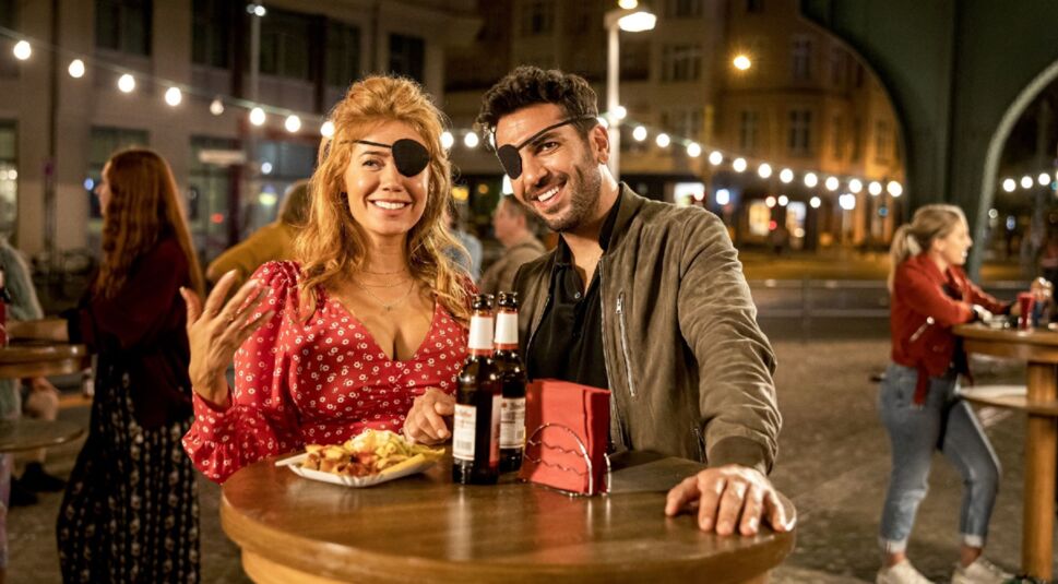 Palina Rojinski und Elyas M'Barek in Nightlife