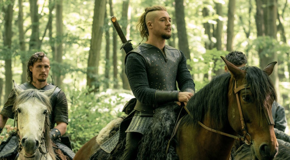 Alexander Dreymon und Aeanas Fedaravicius in The last Kingdom