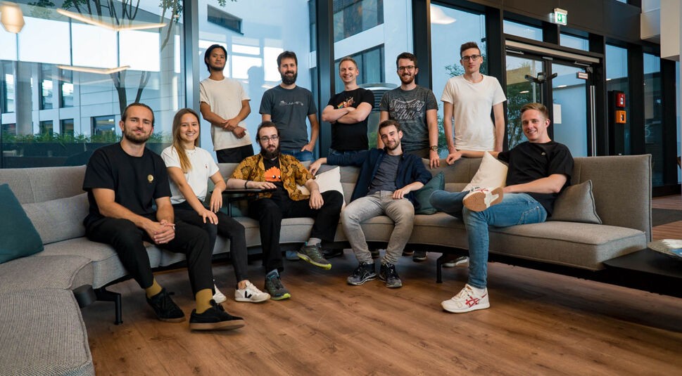 Das Team des Kölner Start-ups LOLOCO in seinem Büro.