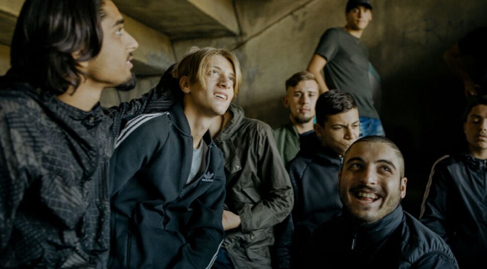 Der Cast von Über das Ergebnis hinaus