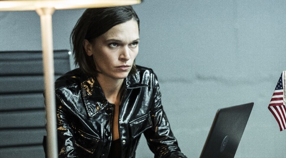 Anna Brewster in The Last Days of American Crime